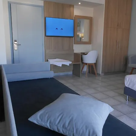 Aparthotel Aristo Apts 3*