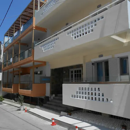 Aristo Apts 3*